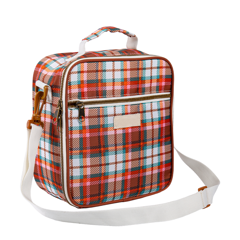 Hộp ăn trưa cổ điển của Pháp