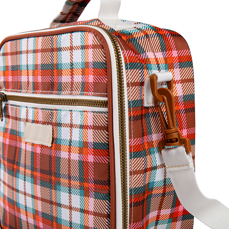 Hộp ăn trưa cổ điển của Pháp